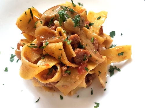 Nido di Pappardelle Cinghiale e Porcini